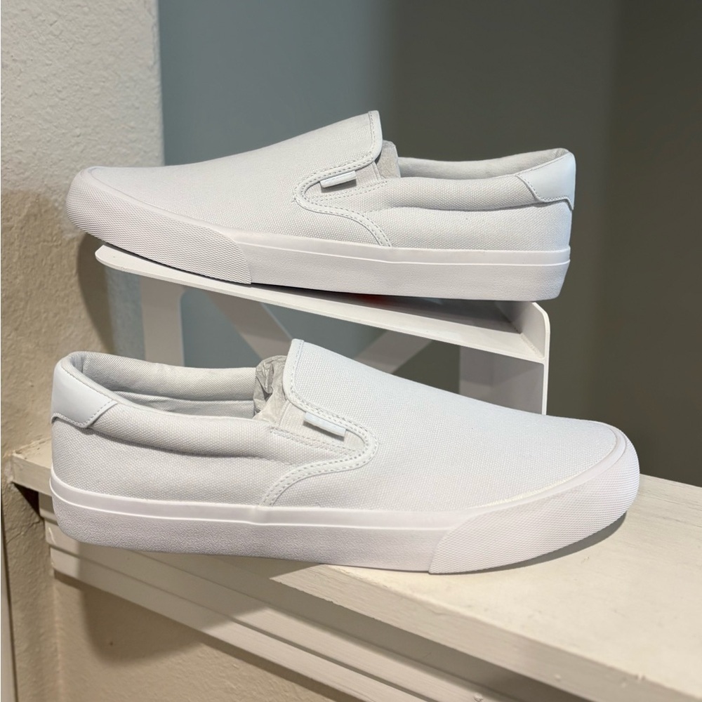 Lugz Men’s Clipper Slip-On Loafer Sneaker Size 9.5 Canvas Comfort White